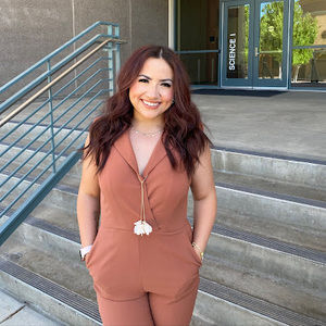 Meet your Posher, Paulina